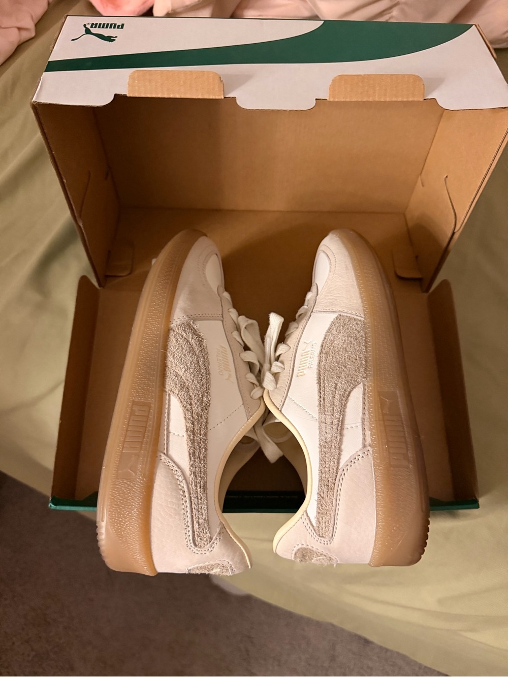 Puma Women’s Cream and Gum-Trim Classic Sneaker - Picture 6 of 8